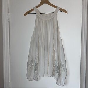 Express Women's Cold Shoulder Round Neck Peasant Lace Stretch Bell Sleeve Size M